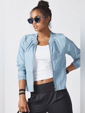 Fabletics Bomber zip-up jean Jacket XS/Small chambray blue